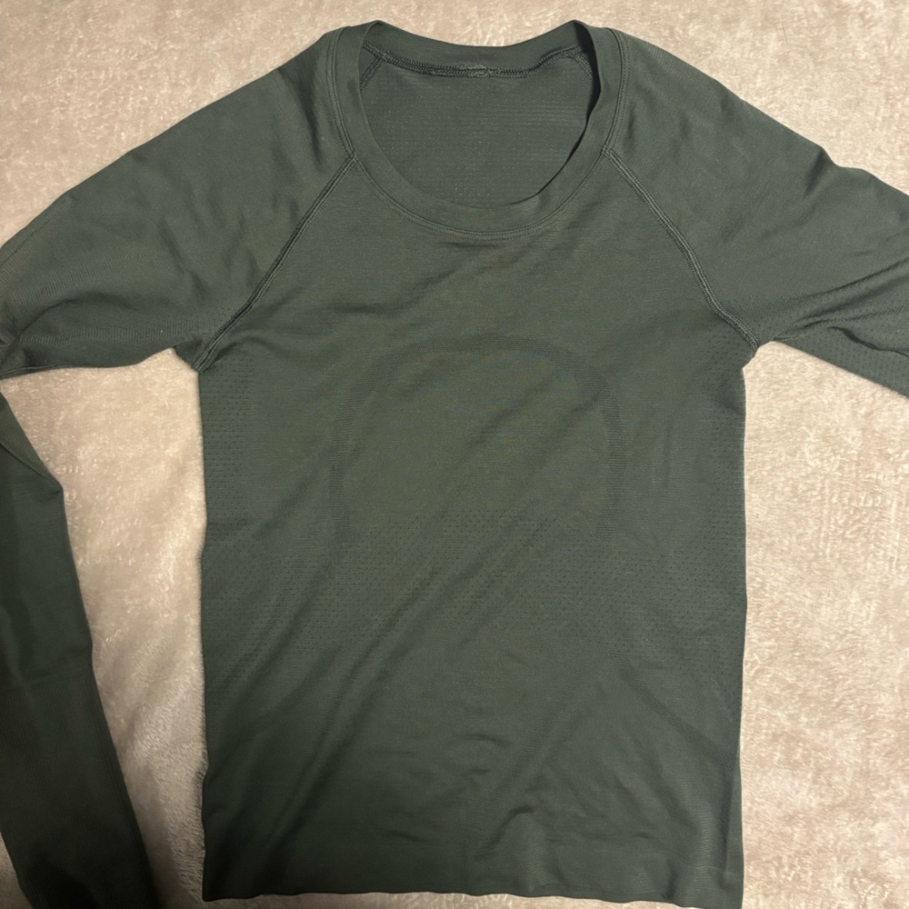 Lululemon Swiftly Tech Long Sleeve Waist Length